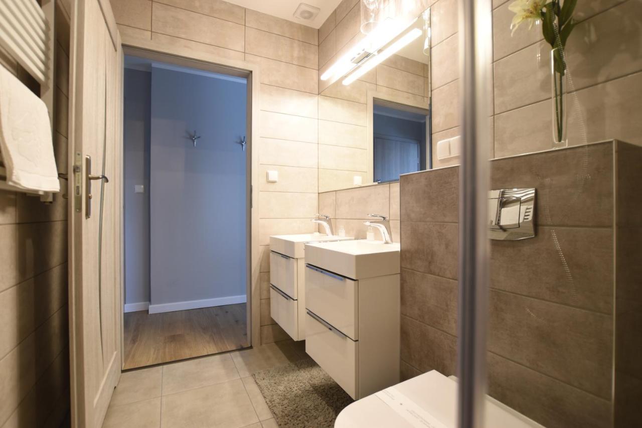 Apartamenty Pod Gwiazdami 우스트론 외부 사진